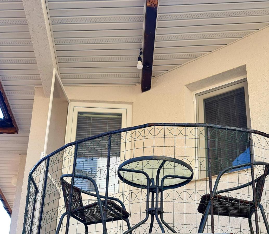 Fema Guest House Baltschik Exterior foto